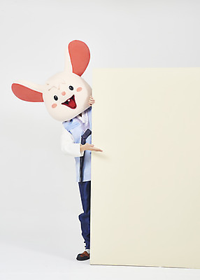 포토 JPG 스튜디오촬영 전신 한국전통 배너 명절 남자 새해 사각프레임 실내 한명 서기 누끼 성인 두명 앞모습 30대 귀여움 한국인 가리킴 쥐띠 쥐 한복 즐거움 흰배경 쥐캐릭터 동물탈 인형탈 흰쥐 성인남자한명만 2020년 경자년 국내포토 1 전통 기념일 감정 뷰포인트 동물캐릭터 백그라운드 컨셉 모션 프레임 한국 사람 동양인 손짓 내부 장년 사각형 흰색 십이지신 설치류 전통의상 연도 탈 남자한명만 성인남자만 파일형식