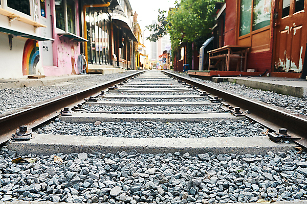 포토 JPG 주간 무료이미지 풍경 사람없음 야외 관광지 기찻길 가을 국내여행 군산 철길마을 경암동 국내포토 자연요소 계절 여행 전라북도 파일형식