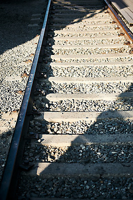 포토 JPG 주간 풍경 사람없음 야외 관광지 햇빛 기찻길 가을 국내여행 군산 철길마을 경암동 국내포토 자연요소 계절 여행 태양 전라북도 파일형식