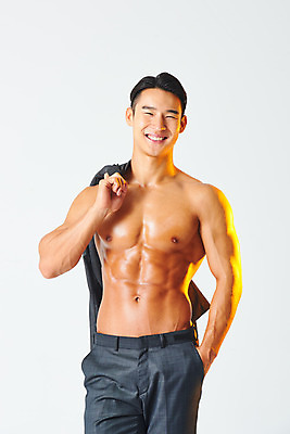 포토 JPG 스튜디오촬영 남자 다이어트 근육 실내 건강 한명 서기 미소 들기 누끼 정장 상반신 20대 성인 앞모습 헬스 재킷 한국인 보디빌딩 보디빌더 흰배경 트레이너 바디케어 복근 성인남자한명만 바디프로필 국내포토 1 옷 뷰포인트 백그라운드 모션 표정 사람 동양인 청년 내부 운동 외투 흰색 남자한명만 성인남자만 파일형식