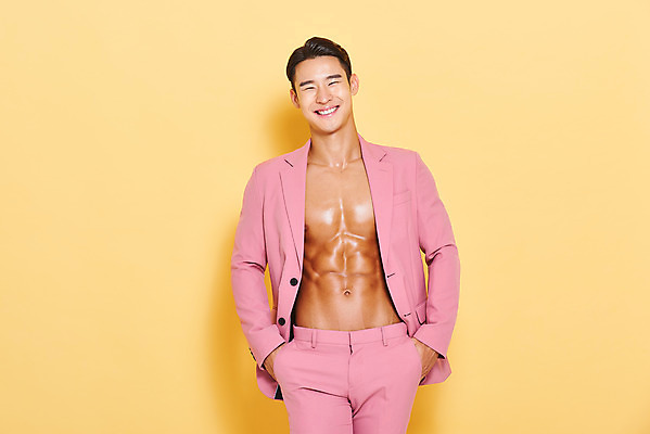 포토 JPG 스튜디오촬영 남자 다이어트 근육 실내 건강 한명 서기 미소 누끼 정장 상반신 20대 성인 앞모습 헬스 재킷 한국인 보디빌딩 보디빌더 트레이너 주머니손 노란배경 바디케어 복근 성인남자한명만 바디프로필 국내포토 1 옷 뷰포인트 백그라운드 모션 표정 사람 동양인 청년 내부 운동 노란색 외투 남자한명만 성인남자만 파일형식