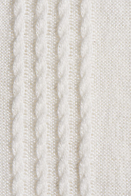 포토 JPG 스튜디오촬영 옷 백그라운드 겨울 재질 실내 따뜻함 사람없음 하이앵글 직물 오브젝트 니트 질감 아이보리 플랫레이 국내포토 계절 뷰포인트 컬러 상의 내부 플랫 파일형식