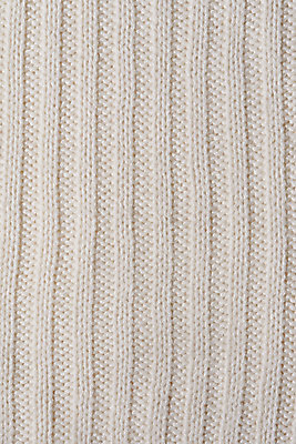 포토 JPG 스튜디오촬영 옷 백그라운드 겨울 재질 실내 따뜻함 사람없음 하이앵글 직물 오브젝트 니트 질감 아이보리 플랫레이 국내포토 계절 뷰포인트 컬러 상의 내부 플랫 파일형식