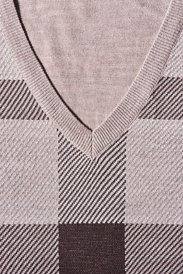 포토 JPG 스튜디오촬영 옷 백그라운드 겨울 재질 실내 따뜻함 사람없음 하이앵글 컬러풀 직물 오브젝트 니트 질감 격자 플랫레이 국내포토 계절 뷰포인트 컬러 상의 무늬 내부 플랫 파일형식