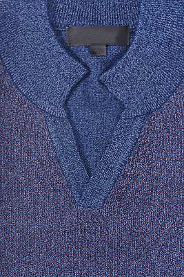 포토 JPG 스튜디오촬영 옷 백그라운드 겨울 재질 실내 따뜻함 사람없음 하이앵글 직물 남색 오브젝트 니트 질감 플랫레이 국내포토 계절 뷰포인트 컬러 상의 내부 플랫 파일형식