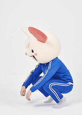 포토 JPG 스튜디오촬영 전신 남자 실내 한명 누끼 앉기 청년 성인 옆모습 운동복 귀여움 한국인 한숨 쥐띠 쥐 실업자 흰배경 청년실업 취업준비생 쥐캐릭터 동물탈 인형탈 흰쥐 성인남자한명만 2020년 경자년 국내포토 1 옷 뷰포인트 동물캐릭터 백그라운드 컨셉 모션 사람 동양인 내부 구직 흰색 십이지신 설치류 실업 연도 사회이슈 탈 남자한명만 성인남자만 파일형식