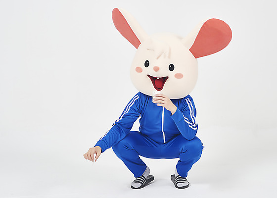 포토 JPG 스튜디오촬영 전신 남자 스트레스 담배 실내 한명 누끼 앉기 청년 성인 앞모습 운동복 귀여움 한국인 쥐띠 쥐 실업자 흰배경 청년실업 취업준비생 쥐캐릭터 동물탈 인형탈 흰쥐 성인남자한명만 2020년 경자년 국내포토 1 옷 뷰포인트 동물캐릭터 백그라운드 컨셉 모션 사람 동양인 내부 구직 흰색 십이지신 설치류 실업 연도 사회이슈 탈 남자한명만 성인남자만 파일형식