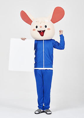 포토 JPG 스튜디오촬영 전신 배너 남자 사각프레임 실내 한명 서기 들기 누끼 청년 성인 앞모습 운동복 귀여움 파이팅 주먹 한국인 쥐띠 쥐 실업자 흰배경 청년실업 취업준비생 쥐캐릭터 동물탈 인형탈 흰쥐 성인남자한명만 2020년 경자년 국내포토 1 옷 뷰포인트 동물캐릭터 백그라운드 컨셉 모션 프레임 사람 동양인 내부 사각형 구직 흰색 십이지신 설치류 실업 연도 사회이슈 탈 남자한명만 성인남자만 파일형식