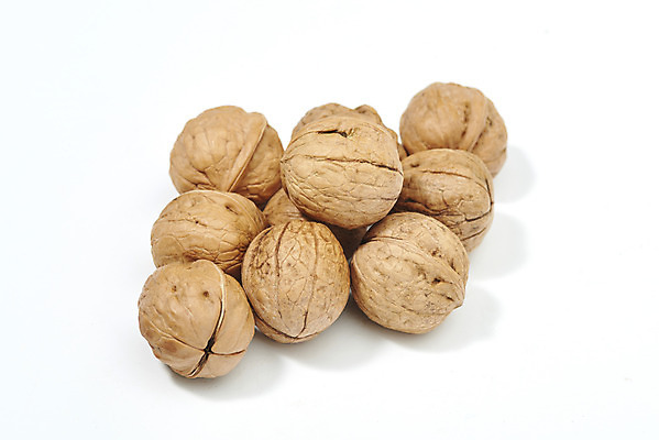 포토 JPG 스튜디오촬영 웰빙 실내 건강 누끼 사람없음 여러개 견과류 오브젝트 흰배경 호두 부럼 웰빙음식 슈퍼푸드 국내포토 다수 백그라운드 내부 흰색 정월대보름 건강식품 건강식 파일형식