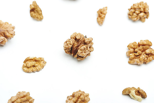 포토 JPG 스튜디오촬영 웰빙 실내 건강 누끼 사람없음 하이앵글 여러개 견과류 오브젝트 흰배경 알맹이 호두 부럼 웰빙음식 플랫레이 슈퍼푸드 국내포토 뷰포인트 다수 백그라운드 내부 흰색 플랫 정월대보름 건강식품 건강식 파일형식