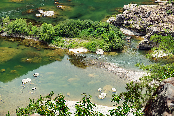 포토 JPG 주간 여행 잎 한국 풍경 사람없음 야외 여름 관광지 계곡 맑음 여름풍경 바위 강원도 국내여행 명승지 영월 동강 전경 영월10경 어라연계곡 국내포토 자연요소 식물 계절 아시아 날씨 강 돌_바위 파일형식 탑뷰 여름_계절