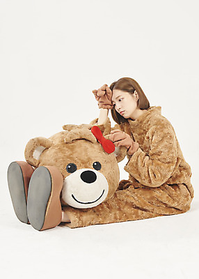 포토 JPG 스튜디오촬영 전신 여학생 여자 대학생 대학생라이프 실내 피곤 한명 누끼 앉기 20대 청년 성인 옆모습 청춘 곰인형 한국인 흰배경 열정 여대생 아르바이트 동물탈 인형탈 힘듦 성인여자한명만 최저임금 비정규직 국내포토 1 학생 라이프스타일 감정 인형 뷰포인트 백그라운드 컨셉 비즈니스 모션 사람 동양인 내부 경제 흰색 탈 여자한명만 성인여자만 파일형식