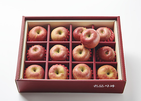 포토 JPG 스튜디오촬영 과일 실내 누끼 사람없음 여러개 신선 달콤 사과 오브젝트 흰배경 선물세트 사과박스 명절선물 국내포토 명절 다수 백그라운드 선물 내부 상자 흰색 맛 파일형식