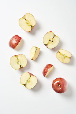 포토 JPG 스튜디오촬영 조각 과일 단면 실내 누끼 사람없음 하이앵글 여러개 신선 달콤 사과 오브젝트 흰배경 선물세트 플랫레이 명절선물 국내포토 명절 뷰포인트 다수 백그라운드 선물 내부 흰색 플랫 맛 파일형식