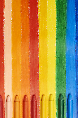 포토 JPG 스튜디오촬영 실내 미술 사람없음 하이앵글 컬러풀 여러개 오브젝트 그림 크레파스 일렬 미술교육 무지개색 창의력 창의성 플랫레이 국내포토 교육 뷰포인트 컬러 다수 문화예술 학용품 내부 플랫 파일형식