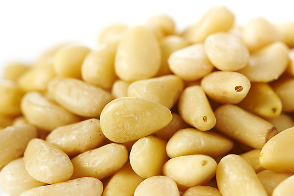 포토 JPG 스튜디오촬영 웰빙 실내 건강 근접촬영 사람없음 여러개 견과류 오브젝트 흰배경 정월대보름 잣 부럼 웰빙음식 슈퍼푸드 국내포토 명절 뷰포인트 다수 백그라운드 내부 흰색 건강식품 건강식 파일형식