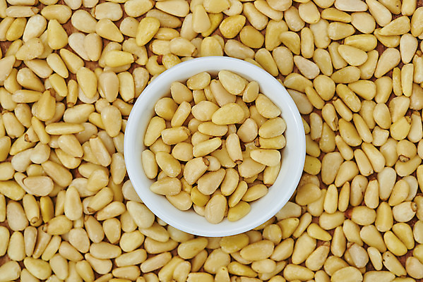 포토 JPG 스튜디오촬영 웰빙 실내 건강 사람없음 하이앵글 여러개 견과류 사기그릇 오브젝트 정월대보름 잣 부럼 웰빙음식 플랫레이 슈퍼푸드 국내포토 그릇 명절 뷰포인트 다수 내부 플랫 건강식품 건강식 파일형식