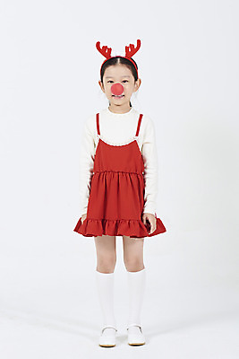 포토 JPG 스튜디오촬영 전신 여자 어린이 크리스마스 겨울 실내 한명 서기 미소 누끼 소녀 이벤트 앞모습 빨간색 파티 한국인 빨간코 즐거움 흰배경 루돌프머리띠 루돌프분장 연말 소녀한명만 국내포토 1 계절 기념일 감정 뷰포인트 컬러 백그라운드 모션 표정 사람 동양인 내부 분장 흰색 머리띠 여자한명만 소녀만 파일형식