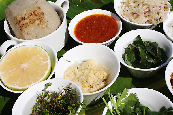 포토 JPG 해외이미지 식기 접시 음식 탁자 밥 양파 새로움 육류 사람없음 초록색 노란색 주방 식당 튀김 수프 준비 완두콩 비타민 삶기 해외포토 컬러 가구 컨셉 채소 식재료 콩 상점 영양소 파일형식 이미지허브