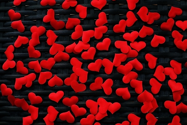 포토 JPG 해외이미지 패턴 검은배경 실내 사랑 사람없음 하트 가득함 해외포토 모양 감정 백그라운드 무늬 내부 검은색 파일형식 이미지허브