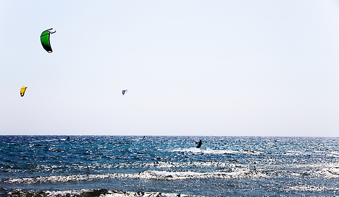 포토 JPG 해외이미지 스포츠 파도 바다 포즈 장난 바람 휴가 항해 기술 사람 사람없음 물 점프 일몰 경쟁 자유 서핑 떨어짐 연 속도 하와이 서퍼 프리스타일 해외포토 자연요소 컨셉 배_교통 모션 날씨 운동선수 놀이용품 노을 미국 수상스포츠 파일형식 이미지허브
