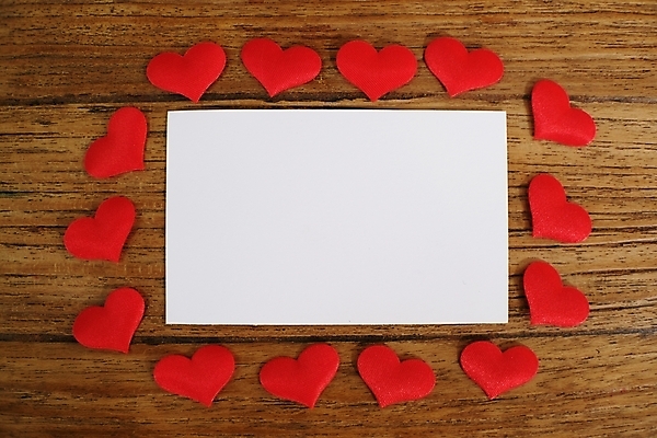 포토 JPG 해외이미지 프레임 실내 사랑 사람없음 하트 카피스페이스 나무배경 해외포토 모양 감정 백그라운드 내부 공백 파일형식 이미지허브