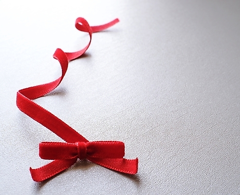 포토 JPG 해외이미지 리본 실내 사람없음 흰배경 카피스페이스 해외포토 백그라운드 내부 공백 흰색 파일형식 이미지허브