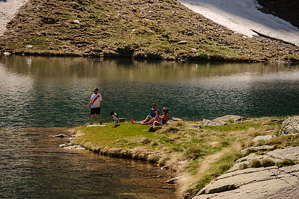 포토 JPG 해외이미지 계절 호수 여행 백그라운드 자연 하늘 산 사람없음 야외 초록색 물 파란색 햇빛 반사 평화 환경 계곡 일몰 하이킹 프랑스 연못 액체 저녁 숲 그늘 부식 유기농 빙하 내추럴 생태학 안도라 해외포토 자연요소 웰빙 교육 유럽 컬러 컨셉 레저 태양 노을 야간 생태계 파일형식 이미지허브