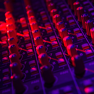 포토 JPG 해외이미지 음악 음향기기 사람없음 장비 DJ 제어 사운드믹서 해외포토 문화예술 전자제품 파일형식 이미지허브