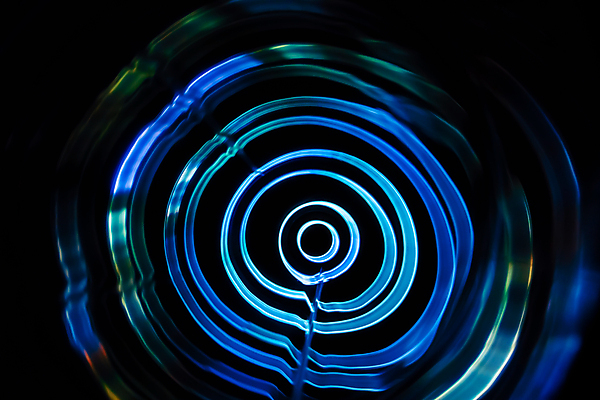 포토 JPG 해외이미지 디자인 물결 음악 파도 백그라운드 이동 모션 벽지 추상 기술 미술 사람없음 그래픽 파란색 빛 디지털 힘 소리 에너지 덮개 원형 액체 볼륨 신비 심볼 라디오 디스코 오디오 방송 마법 안녕 DVD 리듬 뮤지컬 베이스 블러 엘리먼트 최면 환상 효과 해외포토 도형 바다 컬러 컨셉 무늬 현악기 문화예술 전자제품 뚜껑 춤 인사 파일형식 이미지허브