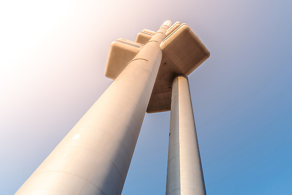 포토 JPG 해외이미지 외관 산업 통신 하늘 미래 바닥 세포 안테나 사람없음 파란색 탑 디지털 맑음 텔레비전 장비 인공위성 역 연결 큼 무선전화기 라디오 신호 방송 체코 프라하 공학 전송 소통 송신기 채널 해외포토 건축물 교육 유럽 컬러 컨셉 교통시설 날씨 전자제품 크기 전화기 파일형식 이미지허브