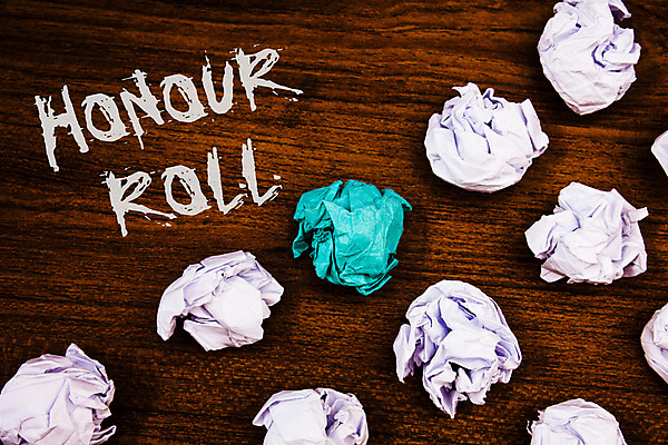 포토 JPG 해외이미지 학생 교육 리본 졸업 학교 성공 졸업생 사람없음 스터디 축하 우승 황금 졸업장 상패 트로피 대학교 성적 롤 명예 기관 승자 우수 증명서 초보 해외포토 컨셉 학습 최고 절기 상_우승 파일형식 이미지허브