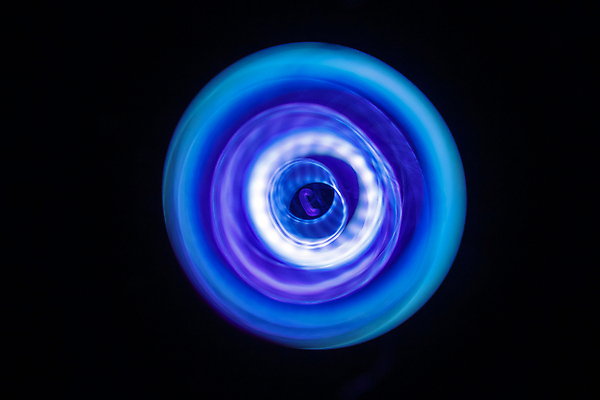 포토 JPG 해외이미지 디자인 물결 음악 파도 백그라운드 이동 모션 추상 기술 사람없음 파란색 빛 디지털 보라색 힘 소리 에너지 덮개 원형 액체 볼륨 신비 제비꽃 라디오 디스코 오디오 방송 전염 마법 안녕 리듬 뮤지컬 베이스 블러 엘리먼트 최면 환상 효과 해외포토 도형 꽃 바다 컬러 컨셉 무늬 현악기 문화예술 전자제품 뚜껑 춤 인사 질병 감염 파일형식 이미지허브