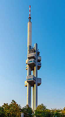 포토 JPG 해외이미지 외관 산업 통신 하늘 미래 세포 안테나 사람없음 파란색 탑 디지털 맑음 텔레비전 장비 인공위성 네트워크 역 연결 큼 무선전화기 라디오 신호 방송 체코 프라하 공학 전송 소통 송신기 채널 해외포토 건축물 교육 유럽 컬러 컨셉 교통시설 날씨 전자제품 크기 전화기 파일형식 이미지허브