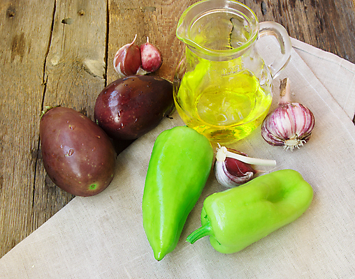 포토 JPG 해외이미지 라이프스타일 음식 백그라운드 농업 다이어트 채소 전구 유리 탁자 가지 건강 마늘 요리 사람없음 목재 쌓기 우주 주방 보라색 식사 중국 어둠 흰색 직물 신선 조끼 널 기름 다발 제비꽃 활 유기농 날것 후추 숙성 신맛 옛날 채식주의자 비건 해외포토 나무 웰빙 꽃 산업 아시아 컬러 가구 재료 모션 재질 생활 외투 맛 향신료 채식 파일형식 이미지허브