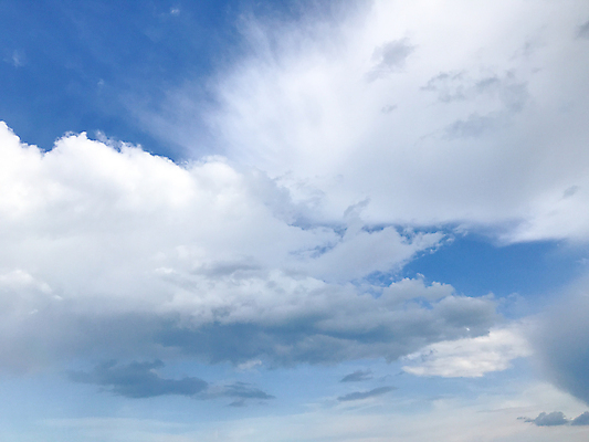 포토 JPG 해외이미지 구름 백그라운드 자연 하늘 바람 날씨 추상 휴식 풍경 사람없음 야외 가로 여름 파란색 빛 컬러풀 햇빛 뷰티 환경 맑음 침묵 자유 흰색 전원 장면 천국 솜털 흐림 해외포토 자연요소 계절 컬러 컨셉 무늬 태양 소리 전기에너지 생태계 파일형식 이미지허브