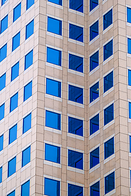 포토 JPG 해외이미지 외관 여행 비즈니스 건축양식 창문 유리 미래 사람없음 야외 건물 파란색 도시풍경 사무실 탑 도시 센터 도심 큼 지역 해외포토 건축물 건축 컬러 컨셉 재질 풍경 크기 파일형식 이미지허브