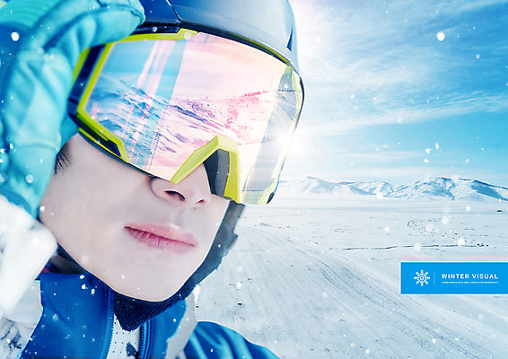 PSD 구름 편집이미지 남자 하늘색 설경 겨울 겨울스포츠 고글 한명 상반신 20대 성인 빛 반사 한국인 눈 스키복 성인남자한명만 설산 이미지편집 자연요소 1 옷 계절 스포츠 날씨 스키 산 사람 동양인 풍경 청년 파란색 남자한명만 성인남자만 파일형식