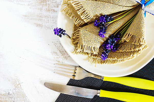 포토 JPG 해외이미지 접시 포크 사람없음 식탁보 나이프 흰배경 냅킨 해외포토 식기 백그라운드 흰색 칼 파일형식 이미지허브