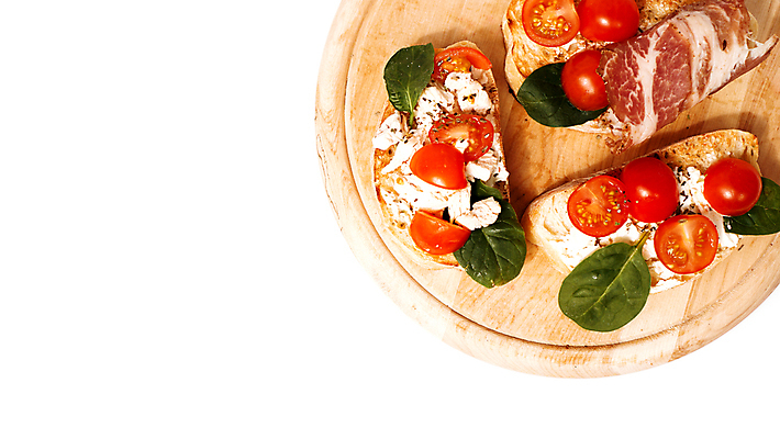 포토 JPG 해외이미지 계절 음식 빵 조각 토마토 채소 샌드위치 건강 요리 사람없음 빨간색 초록색 요식업 식사 이탈리아 신선 오픈 체리 이탈리아음식 맛 그릴 아침식사 애피타이저 바게트 지중해 만취 카나페 매움 토스트 바질 점심식사 모짜렐라치즈 목판 브루스케타 채식주의자 카프레제 핸드메이드 개조 맛있는 페타치즈 해외포토 유럽 산업 바다 컬러 컨셉 과일 주방용품 치즈 서양음식 샐러드 채식 술취함 파일형식 이미지허브