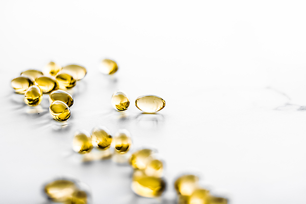 포토 JPG 해외이미지 사람없음 알약 노란색 건강관리 흰색 낟알 영양제 오메가 항생제 해외포토 컬러 건강 관리 약 파일형식 이미지허브