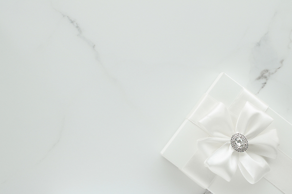 포토 JPG 해외이미지 리본 포장 사람없음 선물상자 한개 흰색 오브젝트 대리석 해외포토 1 컬러 재료 선물 상자 파일형식 이미지허브