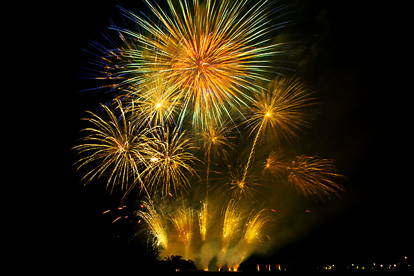 포토 JPG 해외이미지 기념일 행복 백그라운드 하늘 불 휴가 불꽃 새로움 기념 폭죽 이벤트 사람없음 빨간색 빛 컬러풀 파티 검은색 축제 어둠 축하 야간 폭발 연도 파열 해외포토 자연요소 감정 컬러 컨셉 파일형식 이미지허브