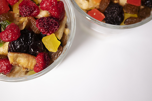 포토 JPG 해외이미지 열매 음식 조각 백그라운드 다이어트 과일 유리 아침 디저트 건강 사람없음 빨간색 여름 식사 우유 견과류 흰색 항아리 달콤 맛 아침식사 인스턴트 소프트포커스 시리얼 흰배경 산딸기 아몬드 베리 요거트 건강식 점심식사 건포도 뮤즐리 숙성 영양분 오트밀 요구르트 핸드메이드 귀리 그래놀라 해외포토 주간 식물 계절 컬러 컨셉 재질 포도 유제품 곡류 촬영기법 도자기 건과일 파일형식 이미지허브