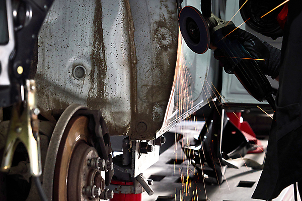 포토 JPG 해외이미지 직업 산업 신체 자동차 불 노동자 사람없음 상점 금속 기계 페인트 손상 장비 공구 업무 작업실 기술자 수리 제조 자르기 서비스 준비 그라인더 고정 문제 정비공 편리함 유지 용접 용접공 자동 재주꾼 차고 철강 회복 해외포토 자연요소 육상교통 컨셉 모션 재질 도구 작업 커피용품 파일형식 이미지허브