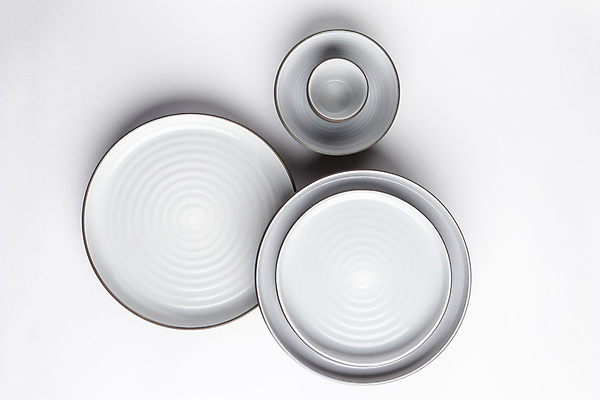 포토 JPG 해외이미지 그릇 식기 접시 디자인 음식 백그라운드 가정 주방용품 주택 요리 사람없음 컵 세트 쌓기 주방 식당 식사 저녁식사 공백 카페 회색 흰색 기구 도자기 원형 그룹 사발 정상 컵받침 설정 구성 백자 많음 해외포토 도형 컬러 생활용품 컨셉 모션 건물 상점 사기그릇 받침대 파일형식 이미지허브