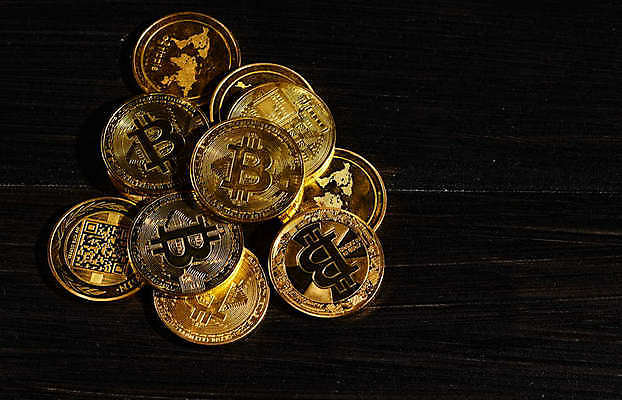 포토 JPG 해외이미지 컨셉 돈 인터넷 사람없음 금융 글로벌 노란색 디지털 동전 검은색 자료 어둠 성장 황금 고급 암호 정상 강의 발굴 심볼 리더 투자 상승 전자 가치 고립 가상 해외포토 컬러 비즈니스 경제 재산 파일형식 이미지허브