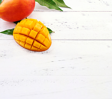 포토 JPG 해외이미지 스튜디오촬영 나뭇잎 사람없음 하이앵글 노란색 망고 해외포토 뷰포인트 컬러 잎 실내 열대과일 파일형식 이미지허브