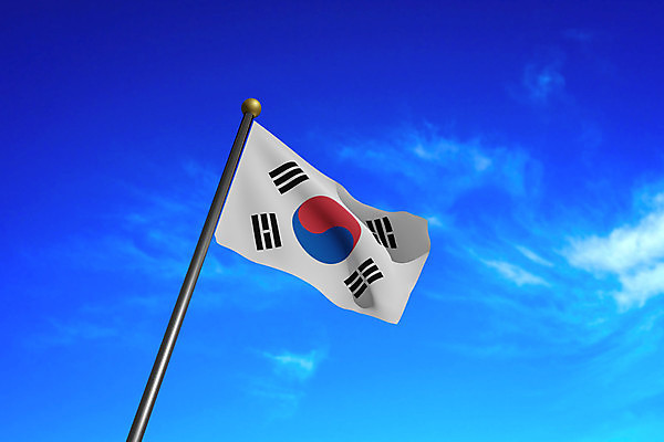 포토 JPG 해외이미지 구름 디자인 배너 문화 물결 파도 백그라운드 컨셉 일러스트 하늘 바람 추상 휴가 기념 서울 미술 사람없음 가로 파란색 빛 태양 3D 금속 맑음 흰색 깃발 직물 천 심볼 사인 질감 만들기 깃대 애국심 고립 외교 전국 정부 해외포토 자연요소 바다 컬러 무늬 모션 재질 날씨 문화예술 한국 디지털합성 파일형식 이미지허브