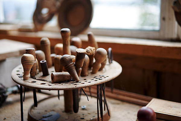 포토 JPG 해외이미지 직업 전통 산업 조각 가구 컨셉 손잡이 취미 사람없음 목재 장비 기구 공구 업무 작업실 망치 자르기 목수 오브젝트 목공예 면도 잡동사니 DIY 대패 수목 옛날 작업대 핸드메이드 해외포토 나무 생활용품 재료 모션 도구 작업 공예 파일형식 이미지허브